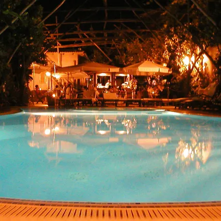 Apartmanhotel Villaggio 3*