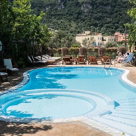 Villaggio