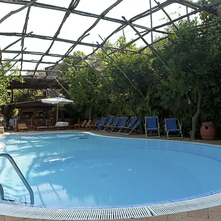 Lejlighedshotel Villaggio 3*